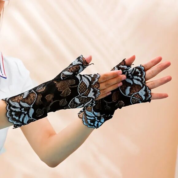 Elegant Lace Fingerless Gloves for Women Black & Gray - Picture 3 of 4